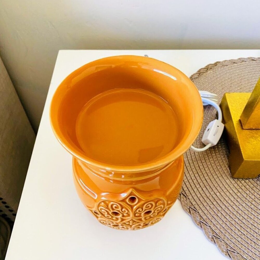 Joy Mangano Forever Fragrant Electric Wax Warmer Pumpkin - Picture 4 of 7